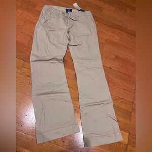 American Eagle Outfitters Women’s Khaki Chinos